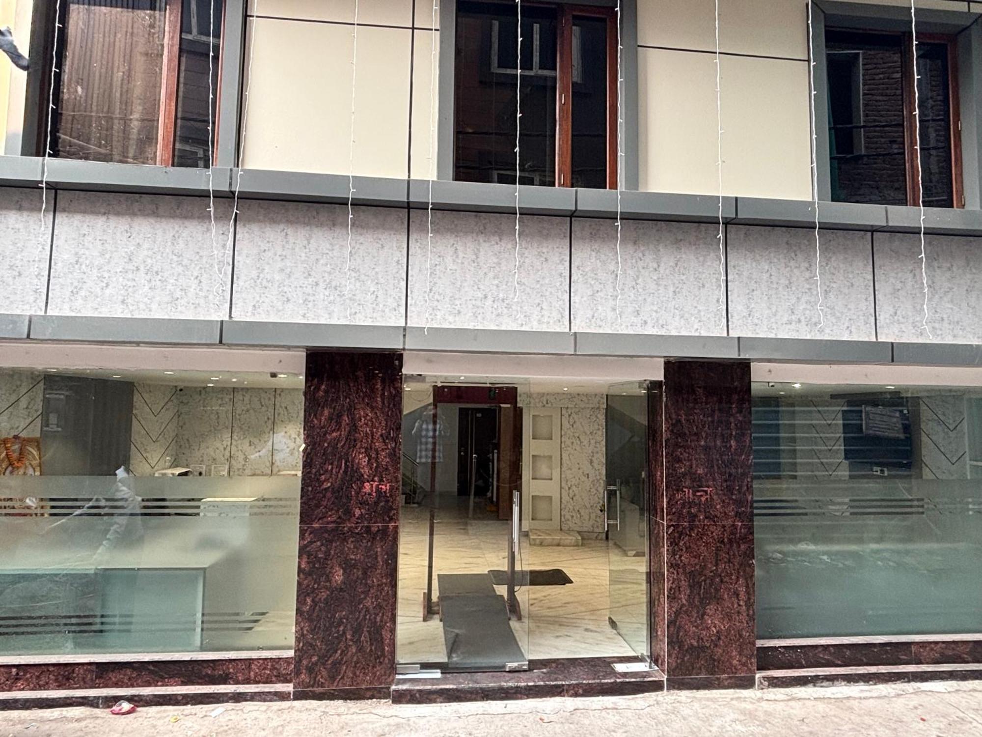 Hotel C G International 2 Minuit Walkable New Delhi Railway Station & Connaught Palace Nowe Delhi Zewnętrze zdjęcie